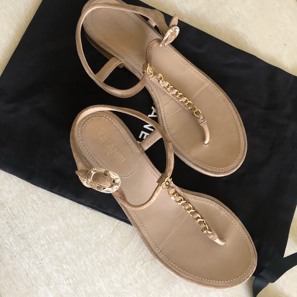 Suede Calfskin Nude 20p Golf chain CHANEL sandals - Picture 5 of 9